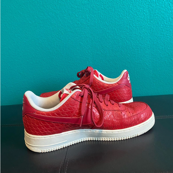 Nike Air Force 1 Red Dragon Sneakers 718152-606 Men's 9.5 - Picture 8 of 14